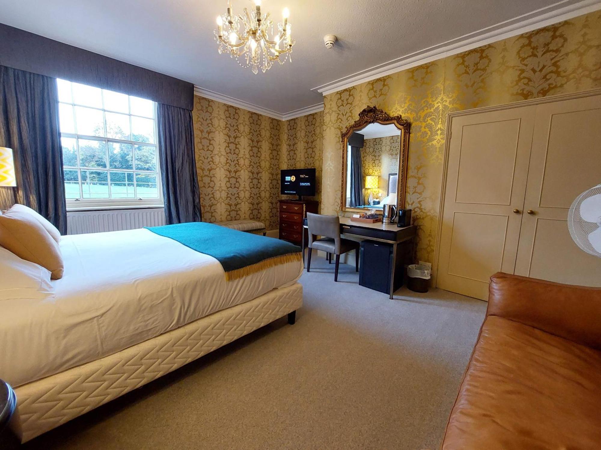Bishopstrow Hotel And Spa - Small Luxury Hotels Of The World Уорминстер Экстерьер фото